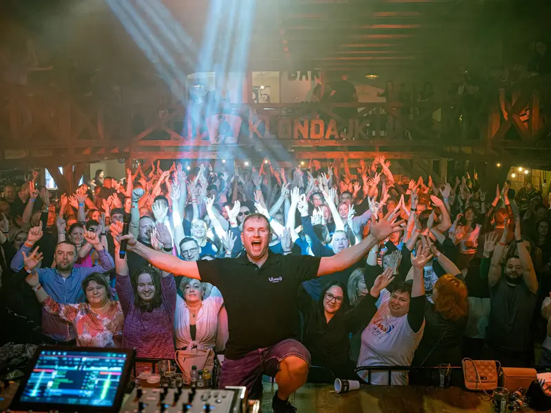 Nová Dubnica sa zabávala na hity overené časom